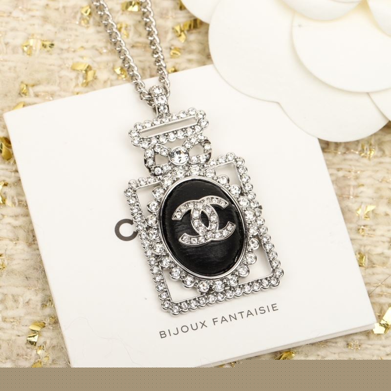 Ch*el brooches